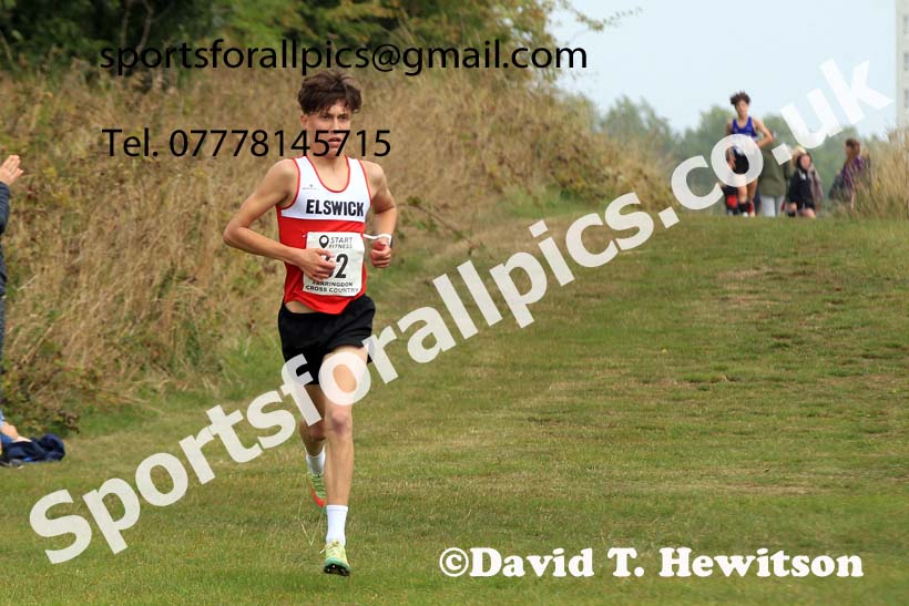 Mens and Womens under-17s 2022 Farringdon Cross Country, Sunderland, Saturday, Sept. 3rd. Photo: David T. Hewitson/Sports for All Pics